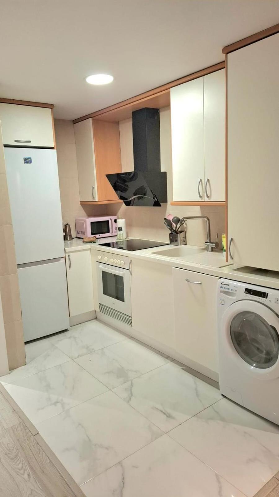 Moderno Apartamento Con Garaje Privado En El Centro De Vigo Exterior photo